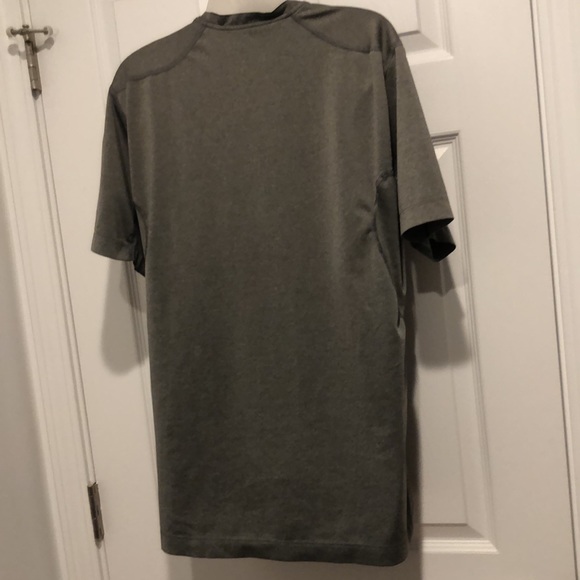 Nike Pro Combat Dri Fit T-Shirt  Size L - Picture 7 of 10